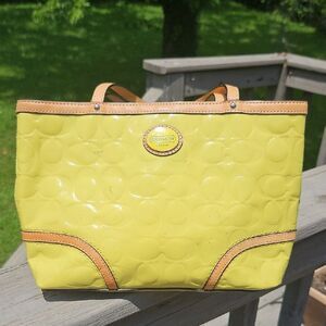 Coach Yellow Patent Leather Mini Tote Bag Embossed Signature Style No. M1220-F4